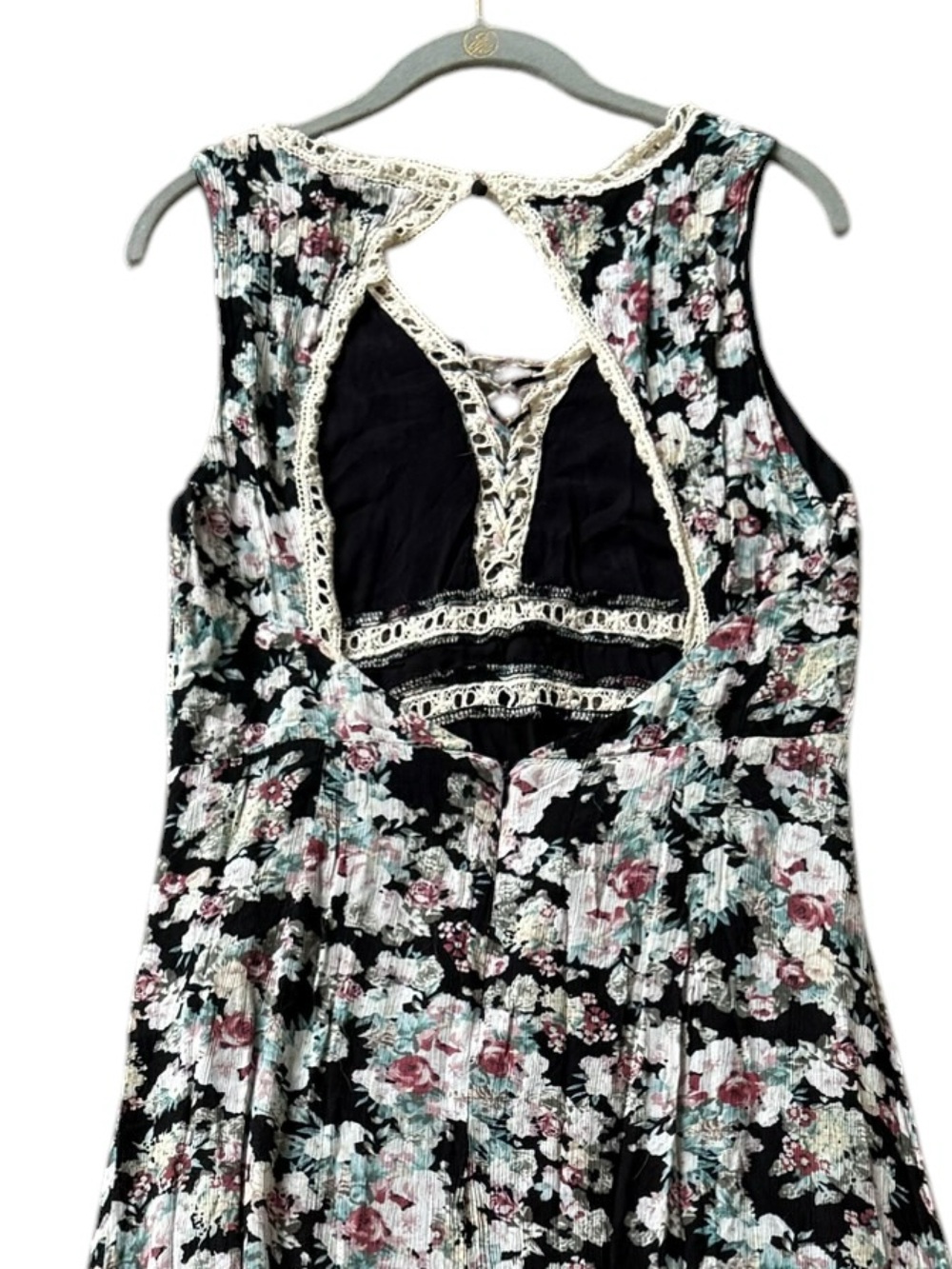 Lulu's Black Floral Print Maxi Dress Size XL Crochet Lace-Trim Boho Party Event - Picture 8 of 17